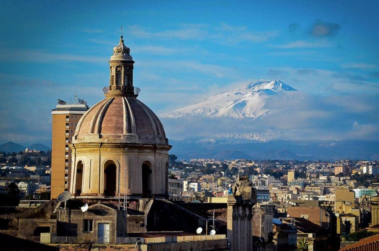 Suite Con Terrazza In Centro Storico Katanya Dış mekan fotoğraf
