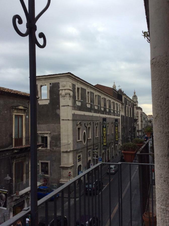 Suite Con Terrazza In Centro Storico Katanya Dış mekan fotoğraf